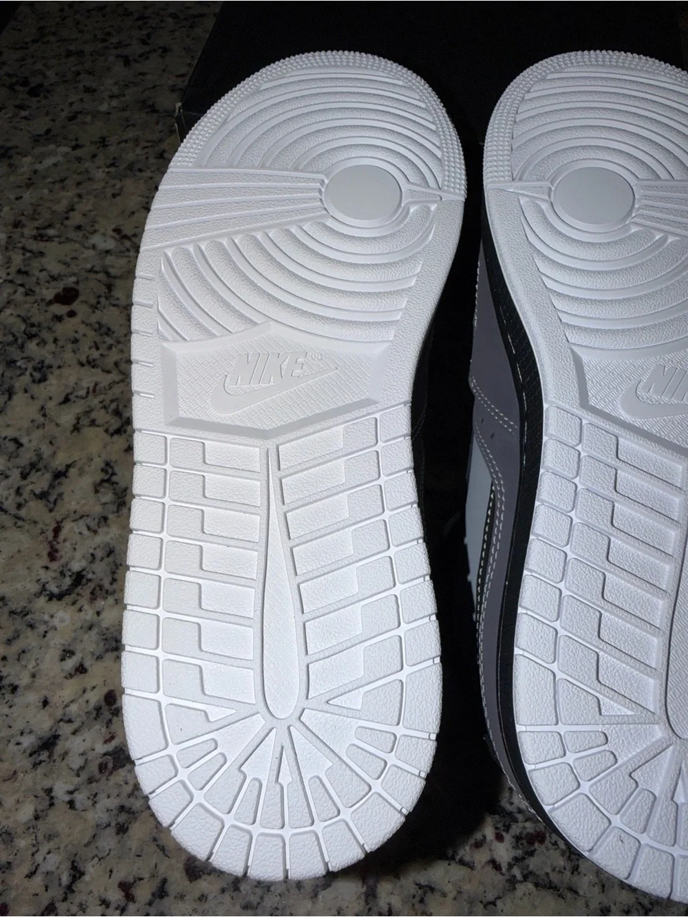 Size 7.5 Jordan 1 Flight Gray SKU 372704-002 Brand New